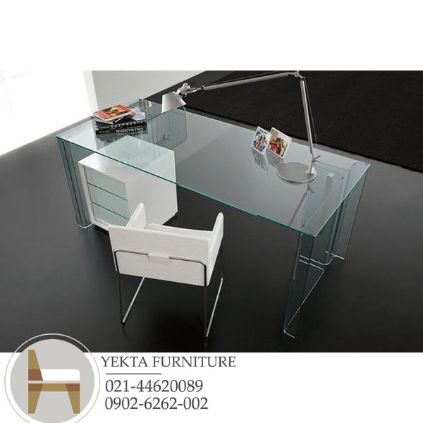 میز مدیریت شیشه ای