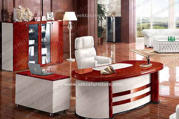 میز مدیریت کلاسیک CM17